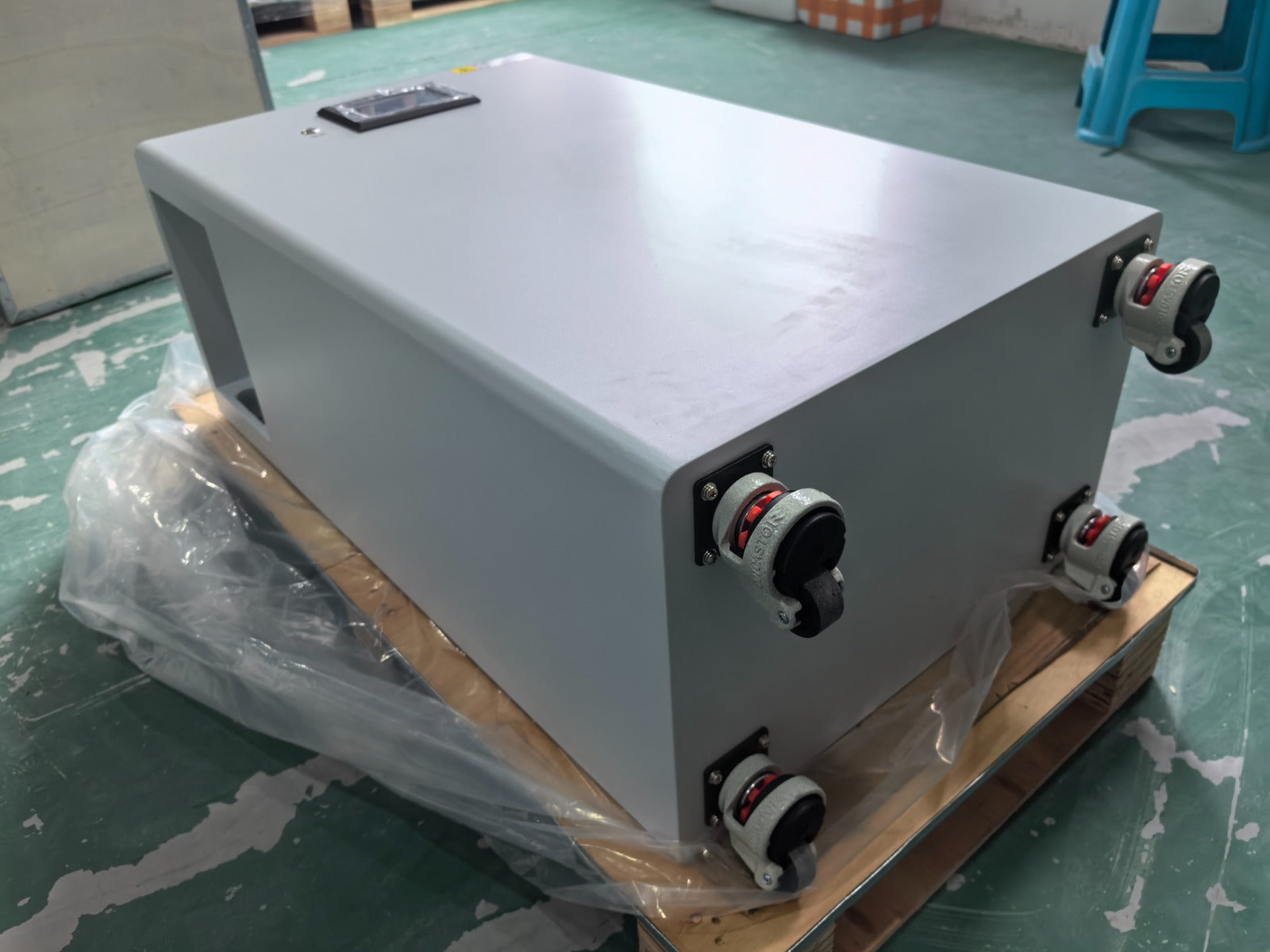 Batería de litio LiFePO4 vertical de Surya, 48 V, 51,2 V, 280 AH, 14 KWH, para uso fuera de la red